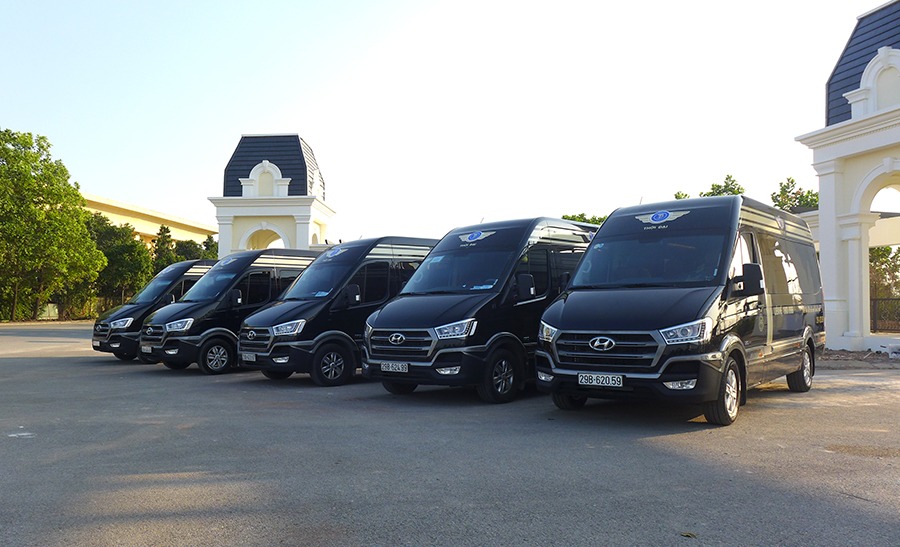 Xe Limousine Hà Nội Cát Bà 2